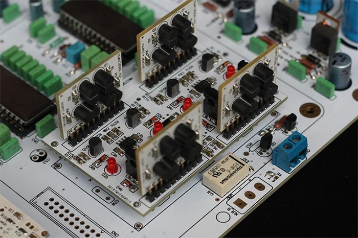村田贴片电容器